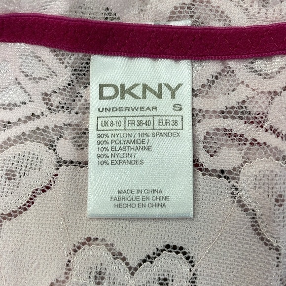 DKNY Women’s Light Pink Lace Bralette, size Small - Picture 5 of 5